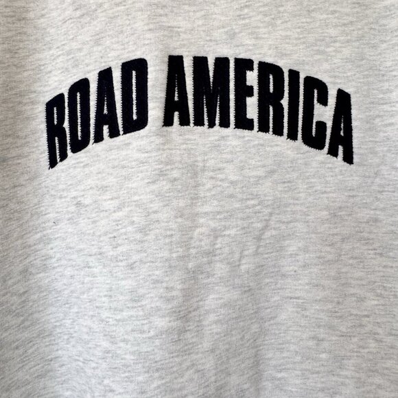 Camp David L Oatmeal gray Road America crewneck graphic sweatshirt - Picture 3 of 8